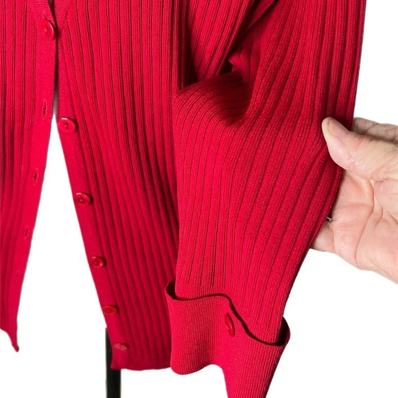 Venue cardigan sweater.  Red Size large.  68 % rayon.  32% Nylon - Picture 3 of 5